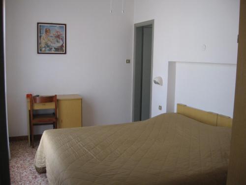 Hotel Eleonora Rimini Zewnętrze zdjęcie