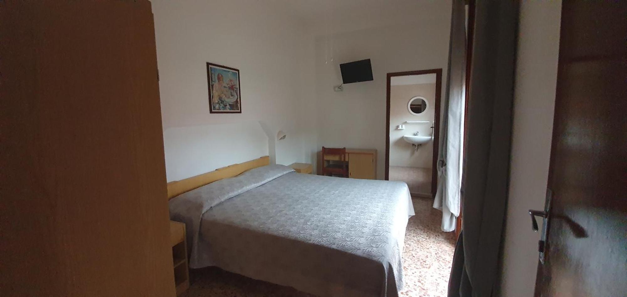 Hotel Eleonora Rimini Zewnętrze zdjęcie
