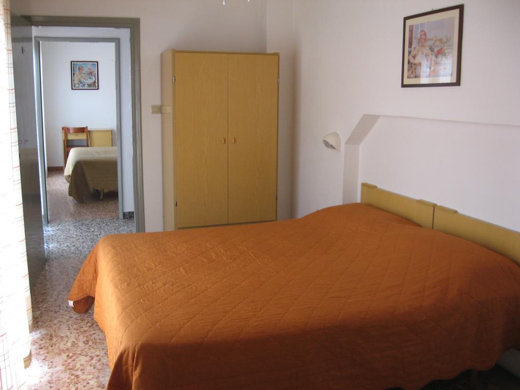 Hotel Eleonora Rimini Pokój zdjęcie